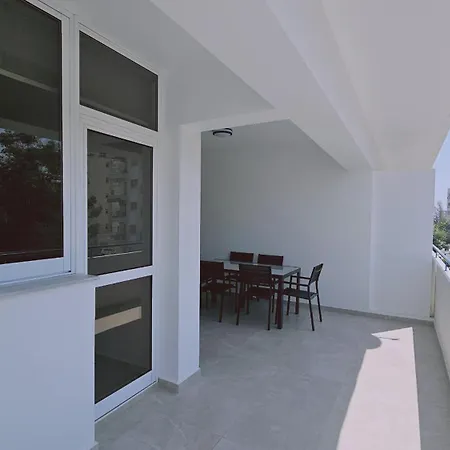 Local Apartament